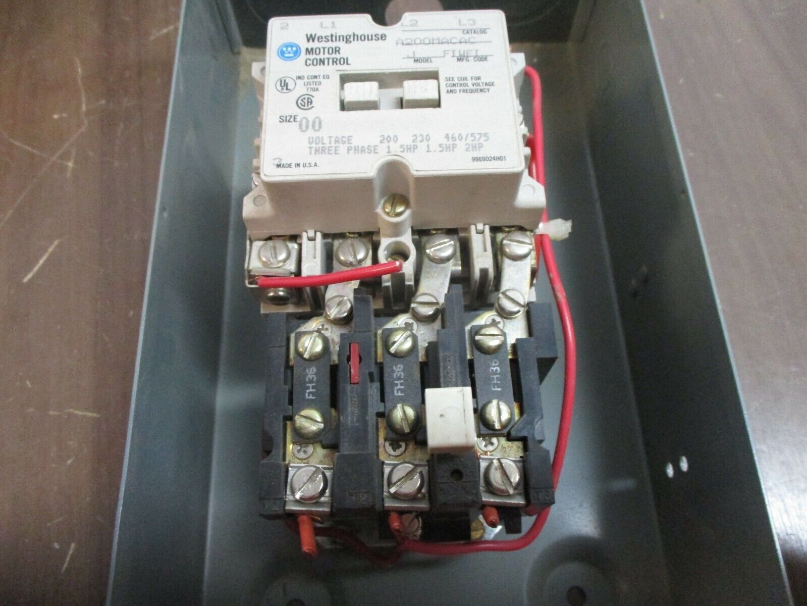 Westinghouse Enclosed Size 00 Starter A200MACAC 240V Coil Type 1 Enclosure Used