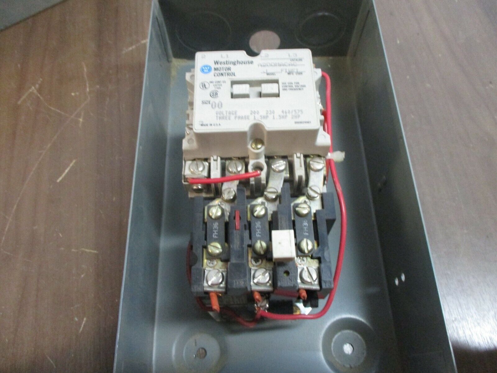 Westinghouse Enclosed Size 00 Starter A200MACAC 240V Coil Type 1 Enclosure Used