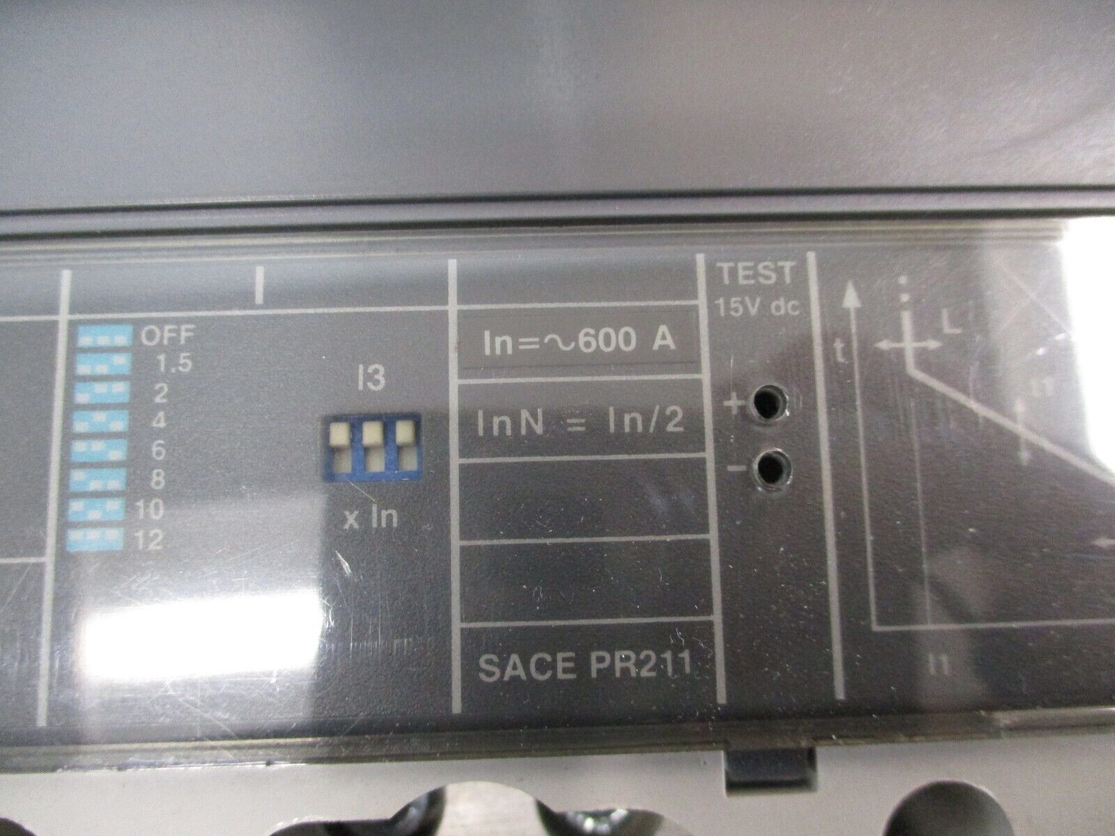 ABB SACE S6 Circuit Breaker S6N PR211 600A 600V *No Terminal Covers* Used