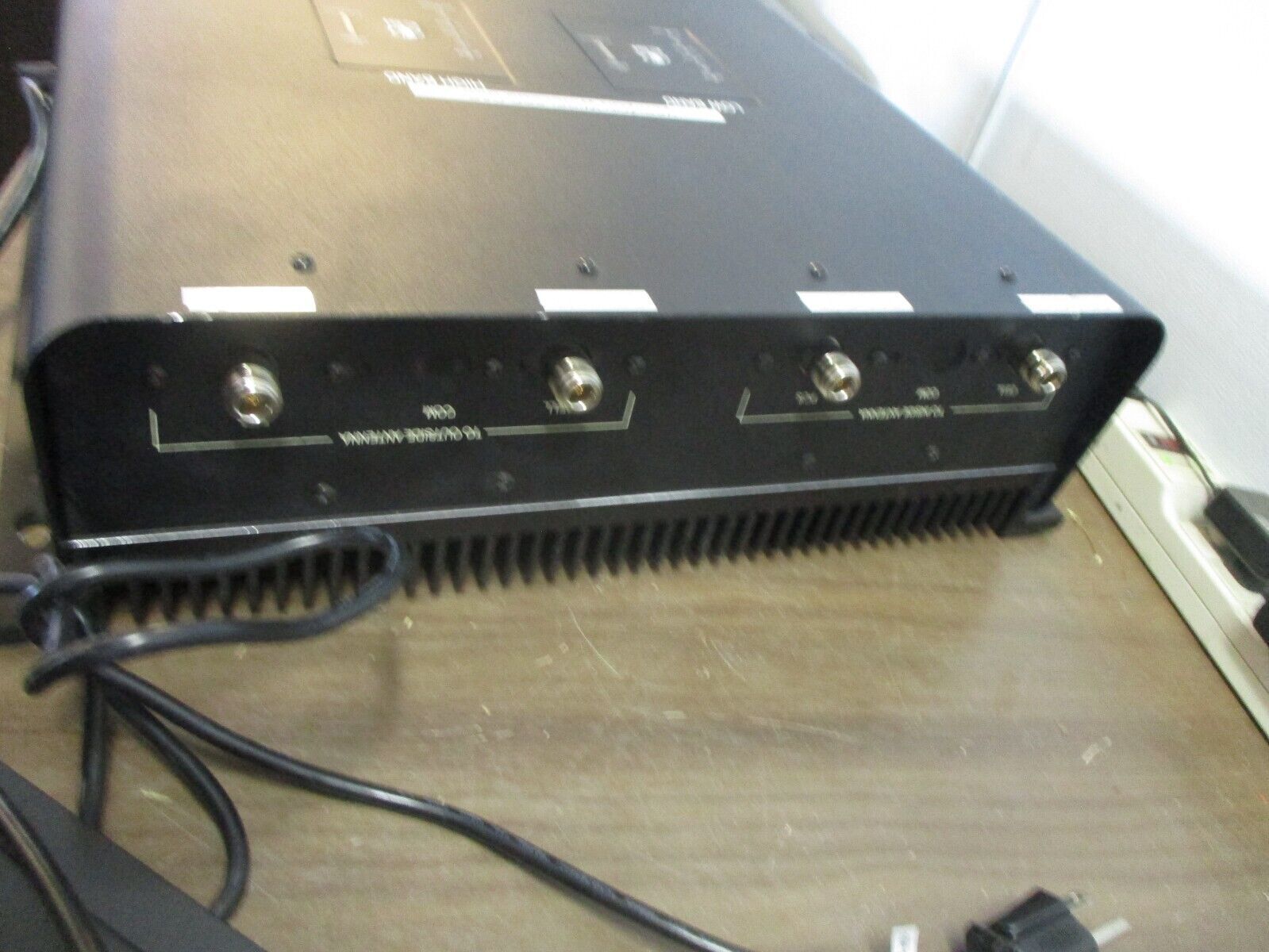 Cellular Specialties Inc. Duplex Repeater CSI-DSP85-C/P 2:2 Used