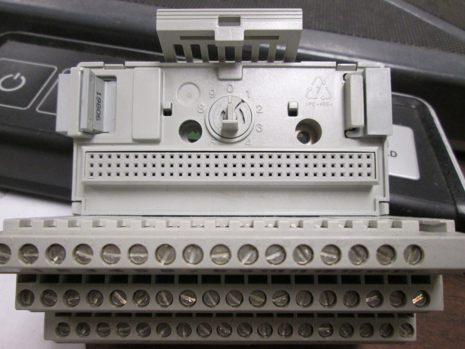 Allen-Bradley Flexbus Terminal Block 1794-TB3 Rev B01