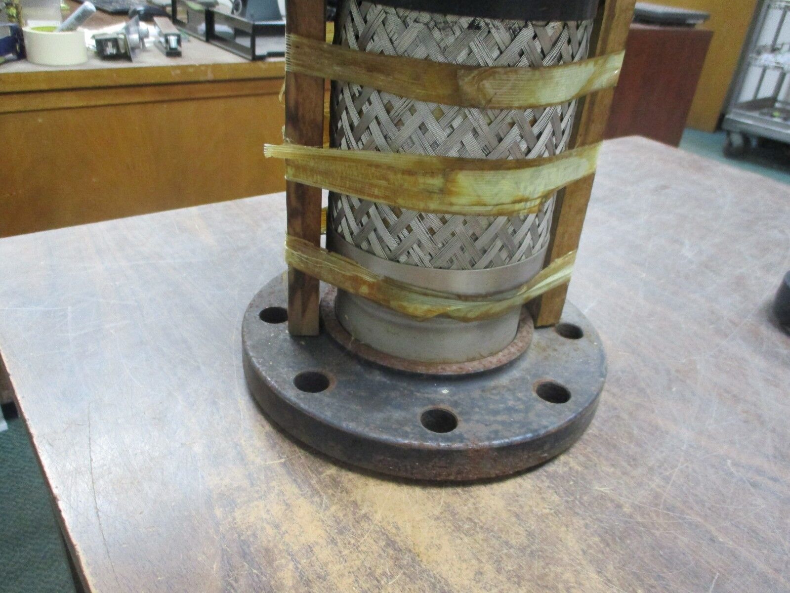 Misc. Brand Flanged Braided Flexible Connector Diameter: 4.5" Length: 11" Used