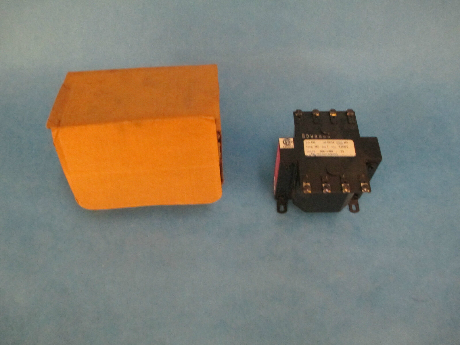 Hevi-duty Control Transformer SBE E105CK, 105VA New Surplus!