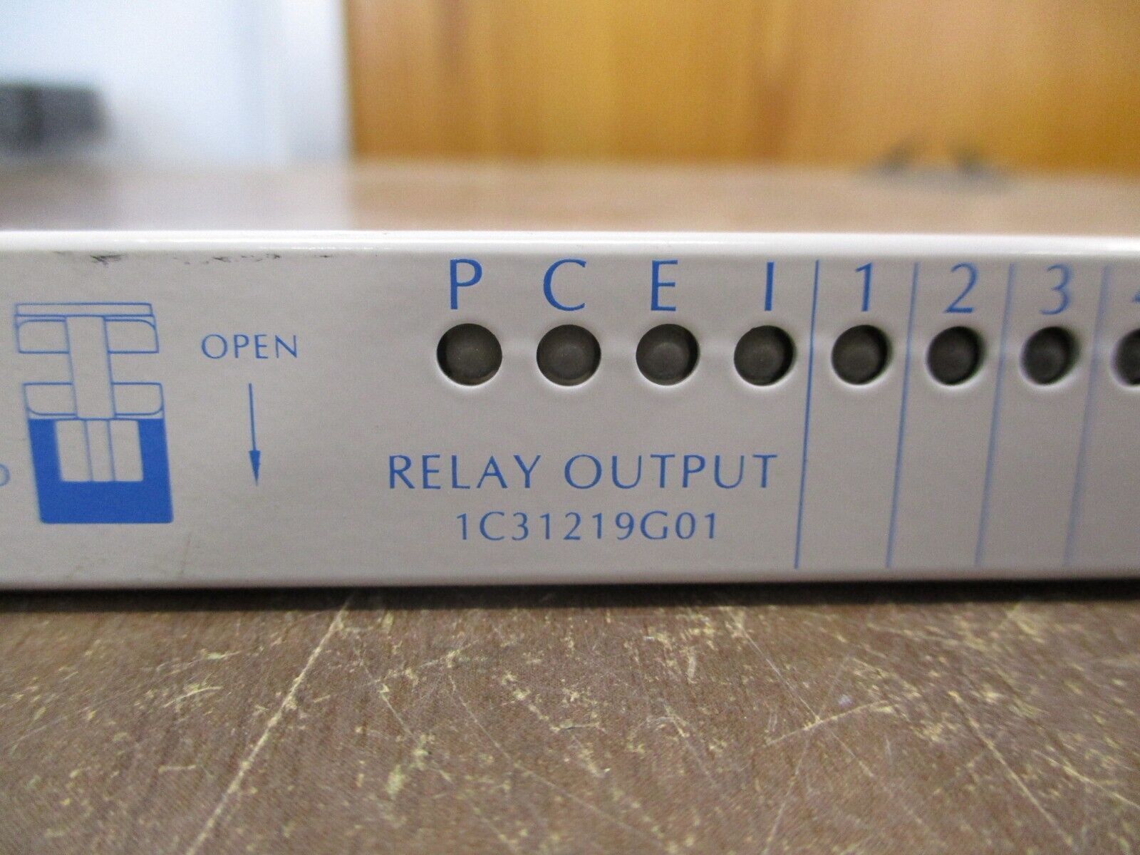 Emerson Ovation Relay Output Module 1C31219G01 Used