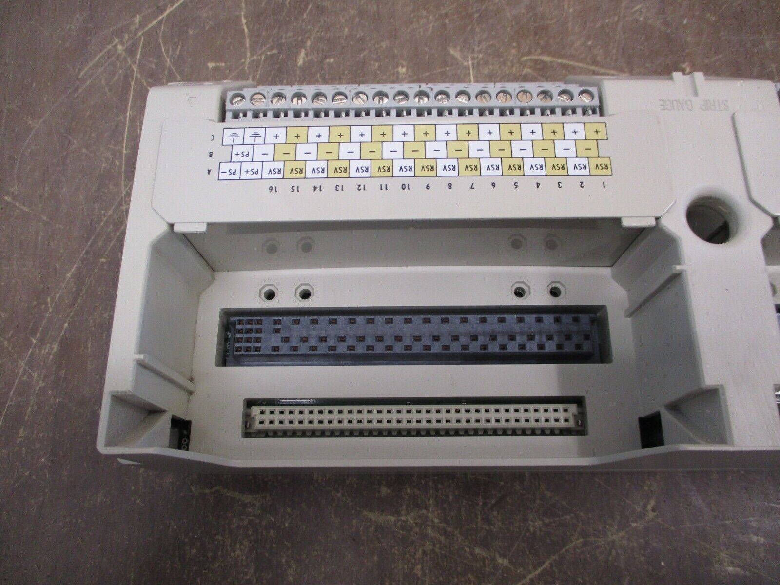 Emerson Ovation Process Control Base 1B30035H01 Rev. 05 *Broken DIN Rail* Used