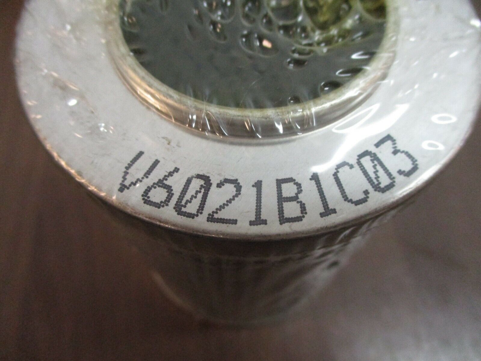 Vickers Filter Element V6021B1C03 New Surplus