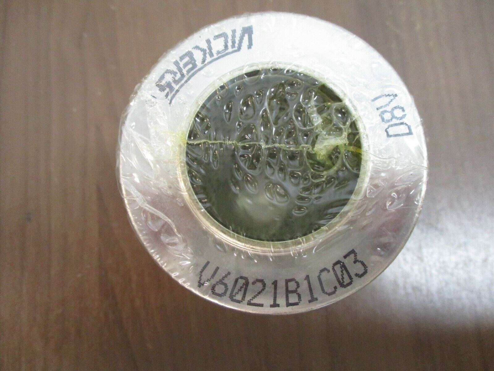 Vickers Filter Element V6021B1C03 New Surplus