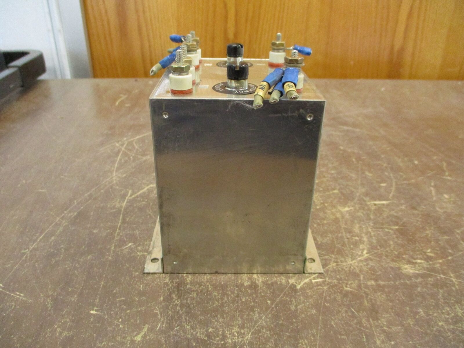 Wilmar Frequency Relay 25-060 X 120VAC 50-70Hz Used