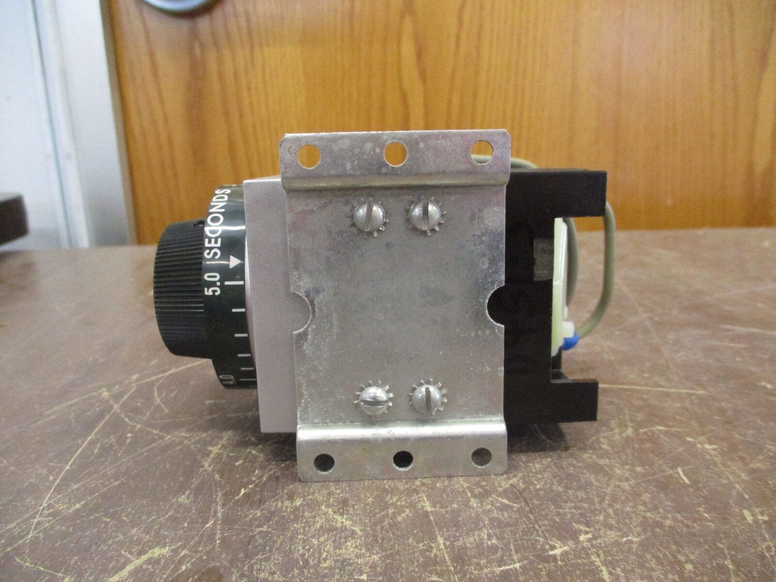 Agastat Timer 7012AB 120V Coil Time: 0.5-5 Sec Used