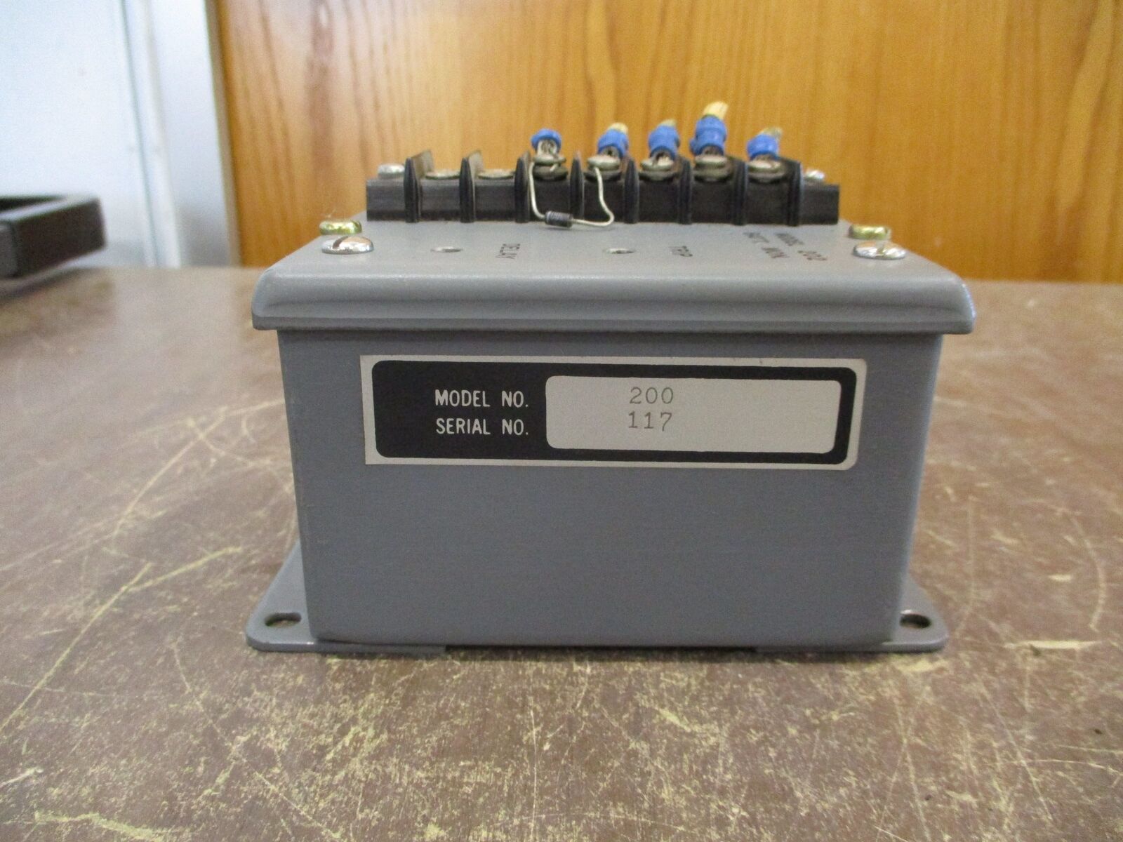 Russelectric Battery Monitor 200/202 *Missing (4) Terminal Screws* Used