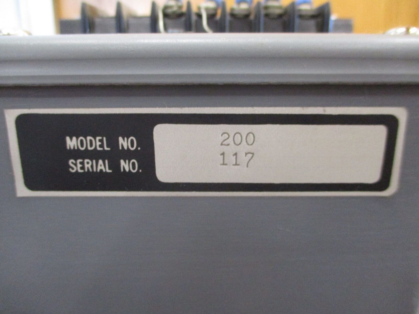 Russelectric Battery Monitor 200/202 *Missing (4) Terminal Screws* Used