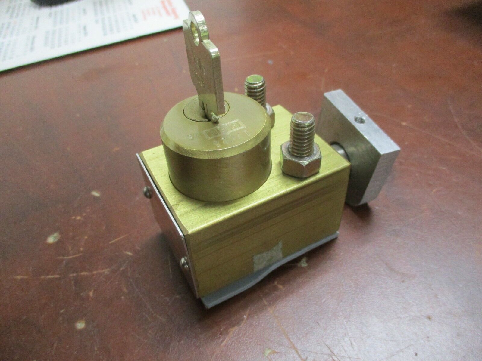 Kirk Interlock CK42684 (1) Key Used