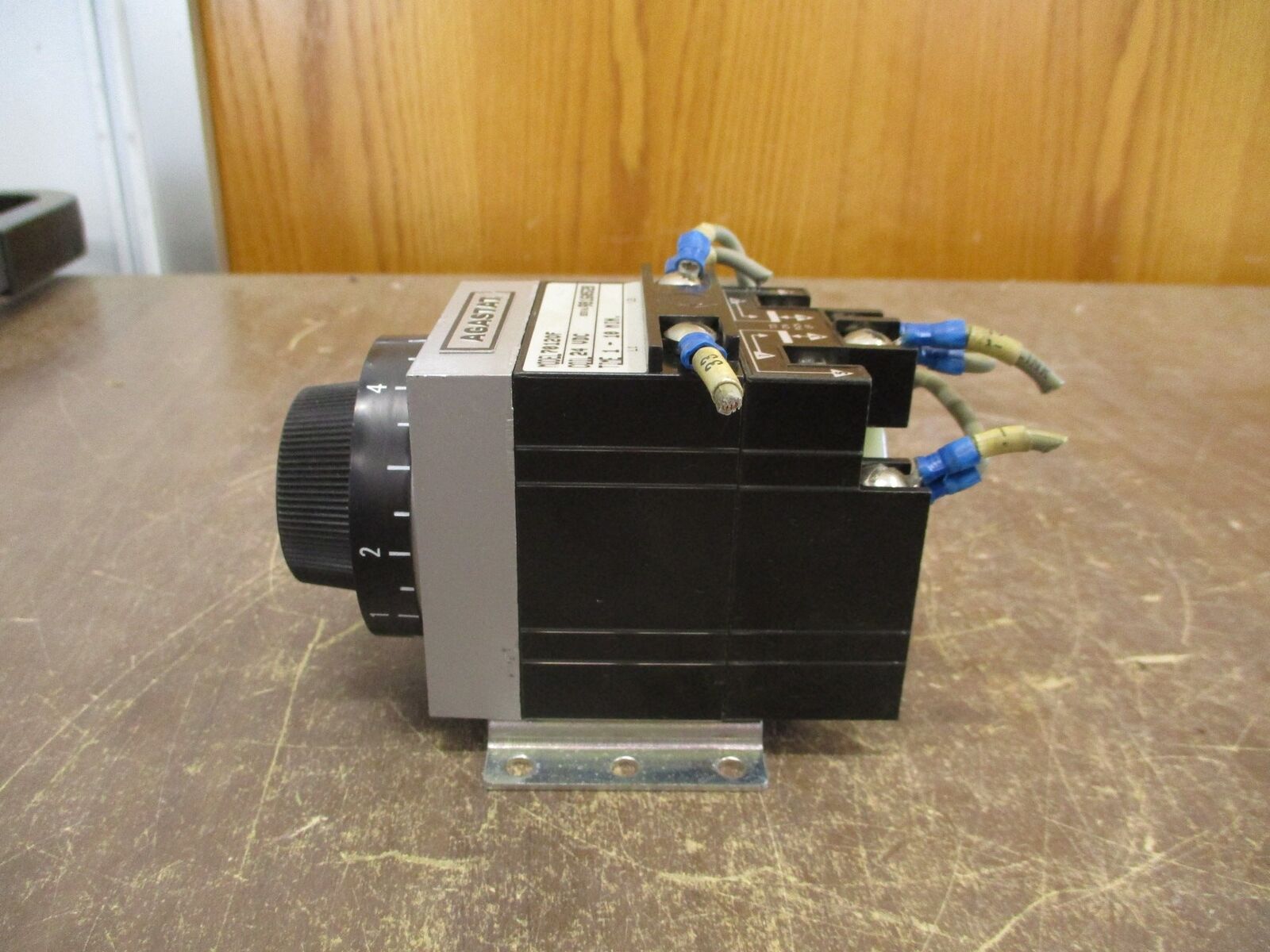 Agastat Timer 70120C 24VDC Coil Time: 1-10min Used