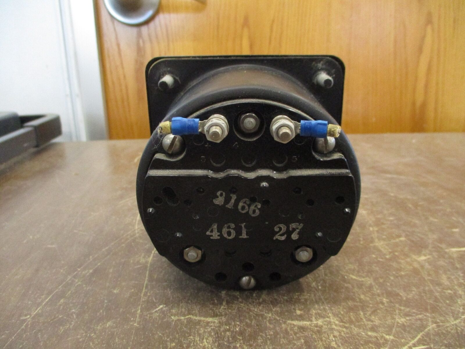 Westinghouse Type KA-241 AC Ammeter 291B461A27 Range: 0-800A 25-200Hz Used