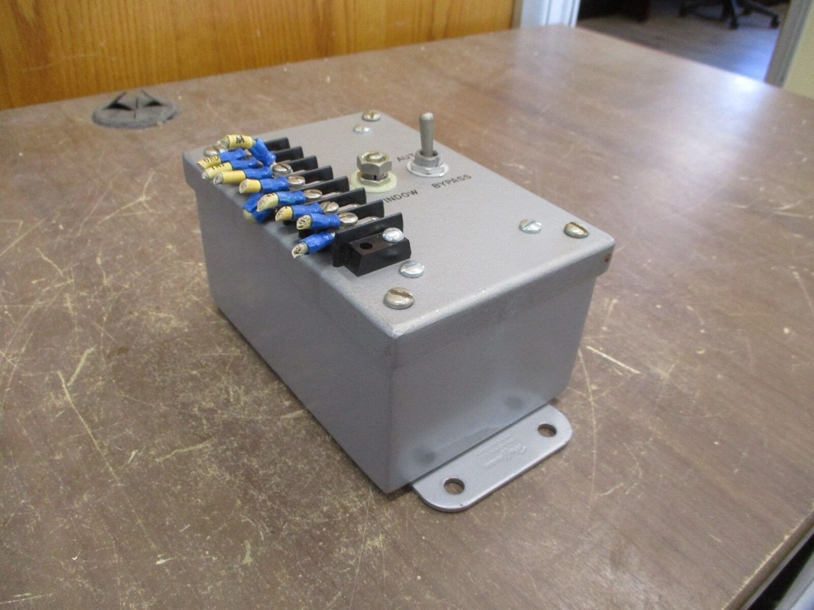 Russelectric Bypass Control Switch 1051B Used