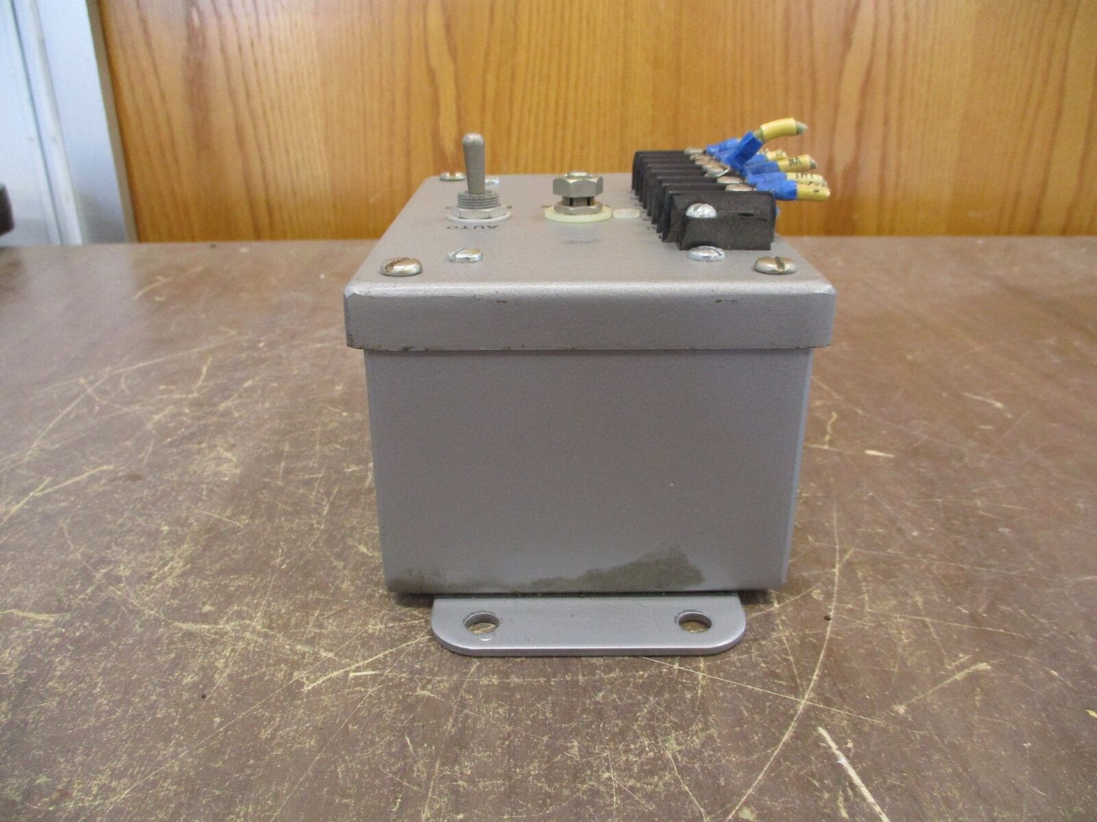 Russelectric Bypass Control Switch 1051B Used