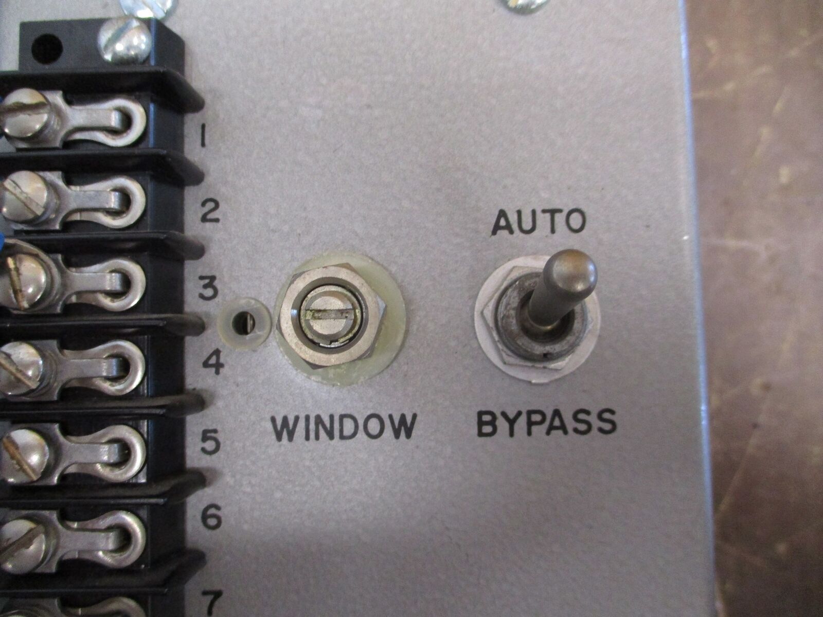 Russelectric Bypass Control Switch 1051B Used