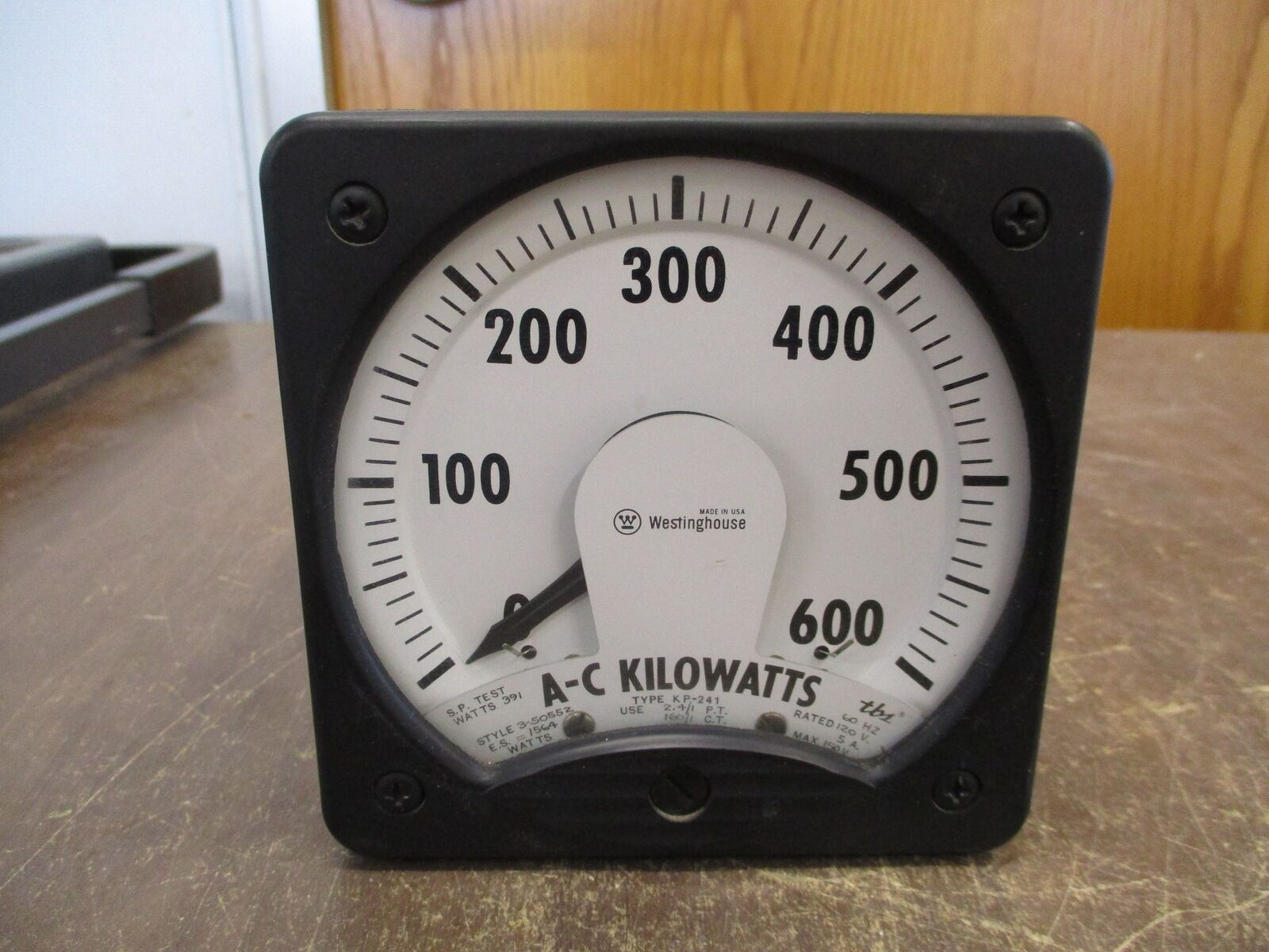 Westinghouse Type KP-241 AC Kilowatt Meter 3-50552 Range: 0-600KW 120V 60Hz Used