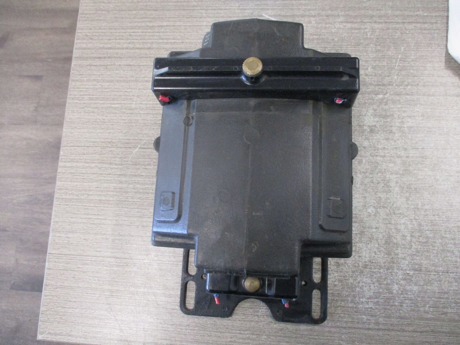 GE Type JVP-1 Potential Transformer 761-30G8 Pri: 300V Ratio 2.5:1 60Hz 30 kV BI