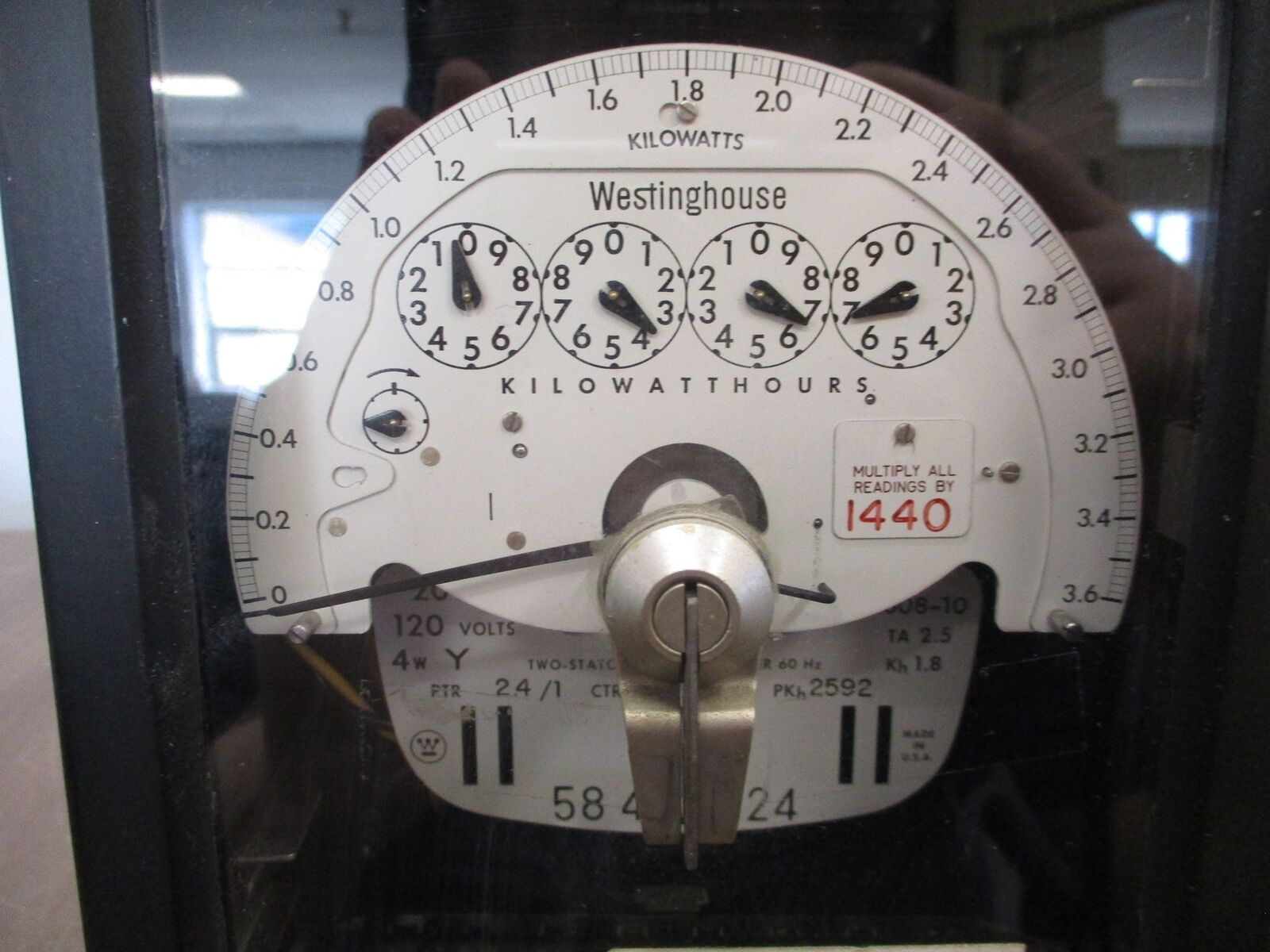 Westinghouse Type D4B-8FM Kilowatthour Meter BS-88508-10 120V 60Hz Used