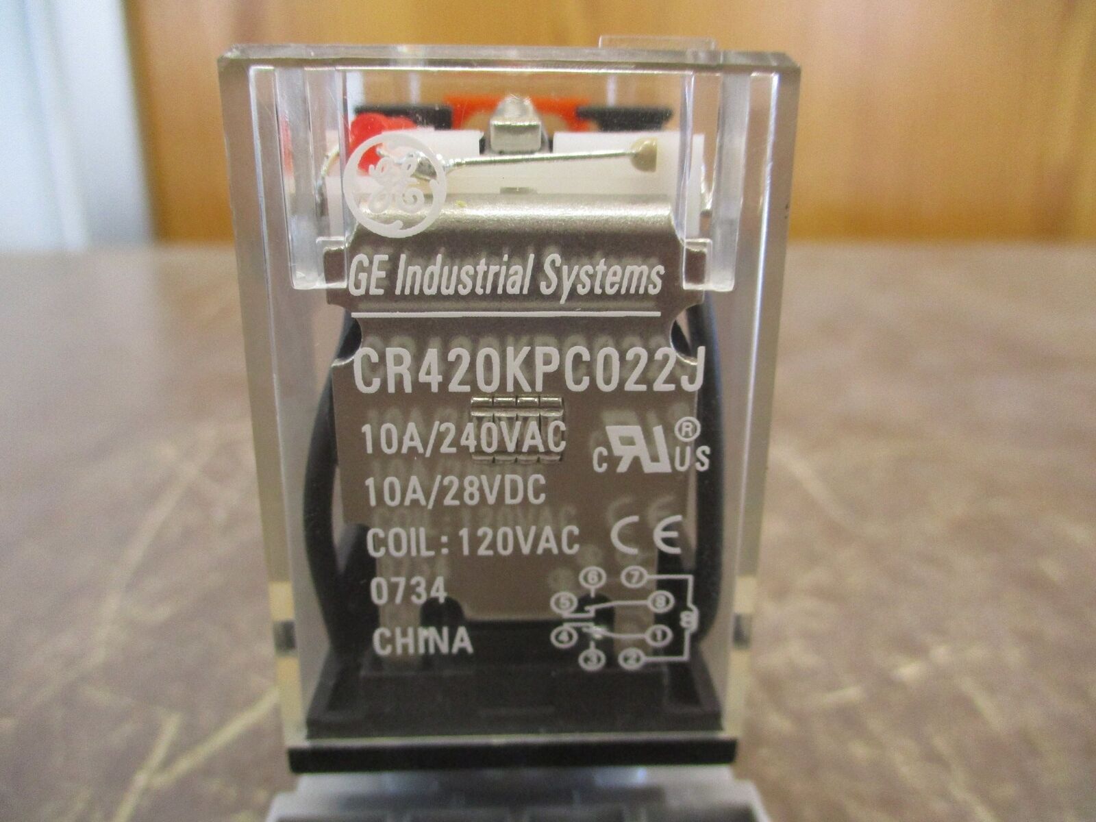 GE Relay CR420KPC022J 120V Coil w/ Base Used