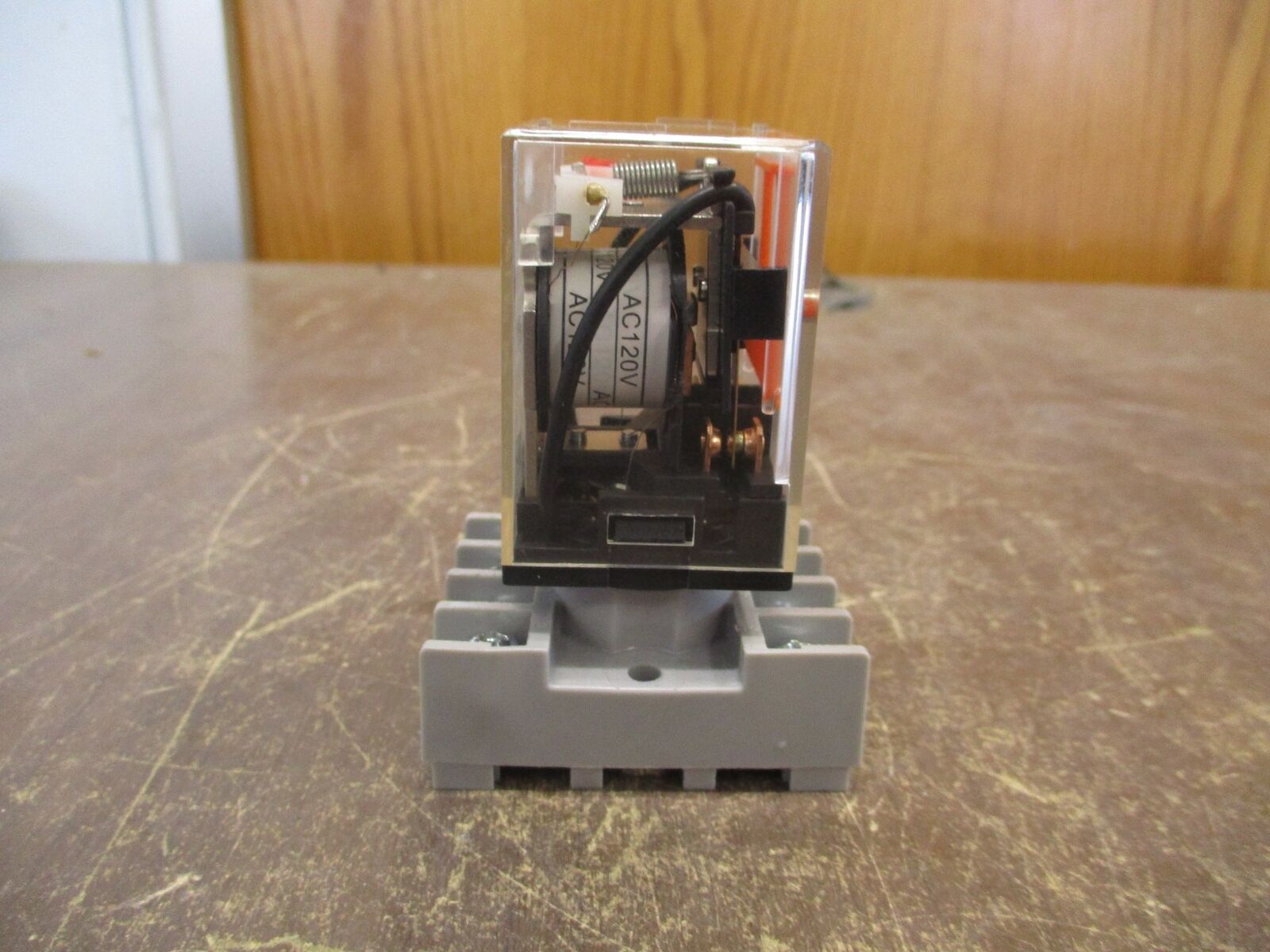 GE Relay CR420KPC022J 120V Coil w/ Base Used