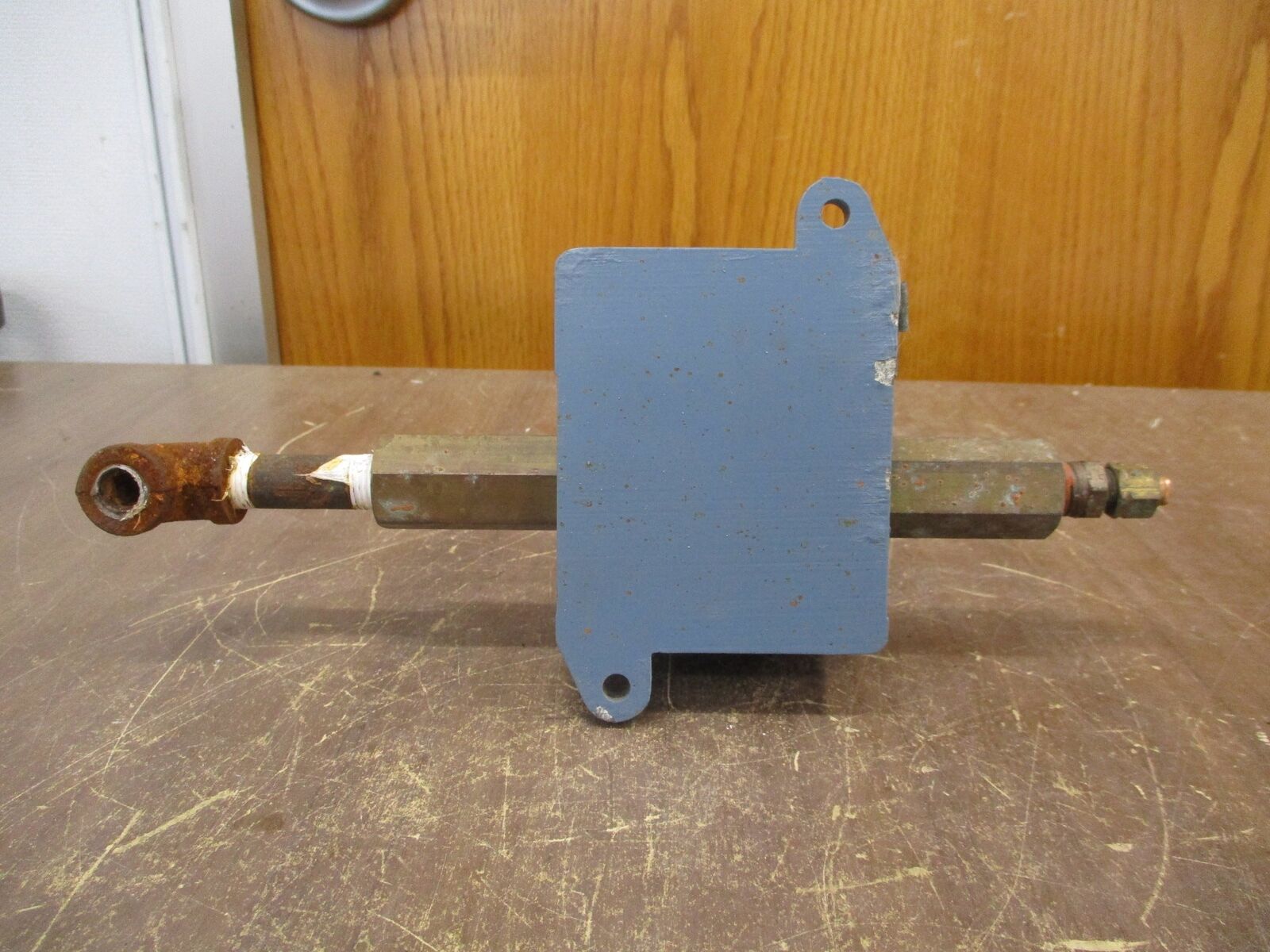 United Electric Controls Pressure Switch J21K-254 Range: 0-90 PSID Used