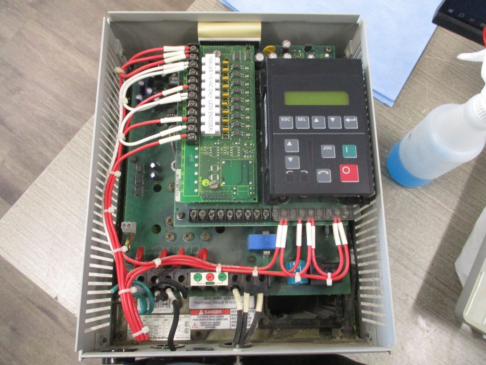 Allen-Bradley 1336 Plus II AC Drive 1336F-BRF75-AA-EN-L6 7.5HP 3Ph Used