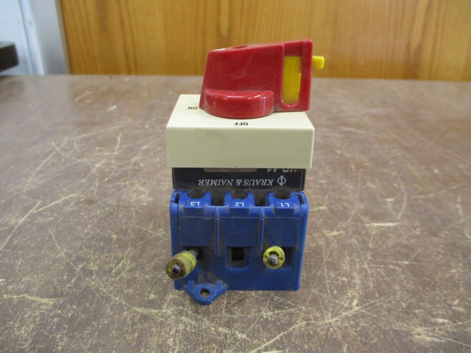 Kraus & Naimer Disconnect Switch KG41-K300 40A Used