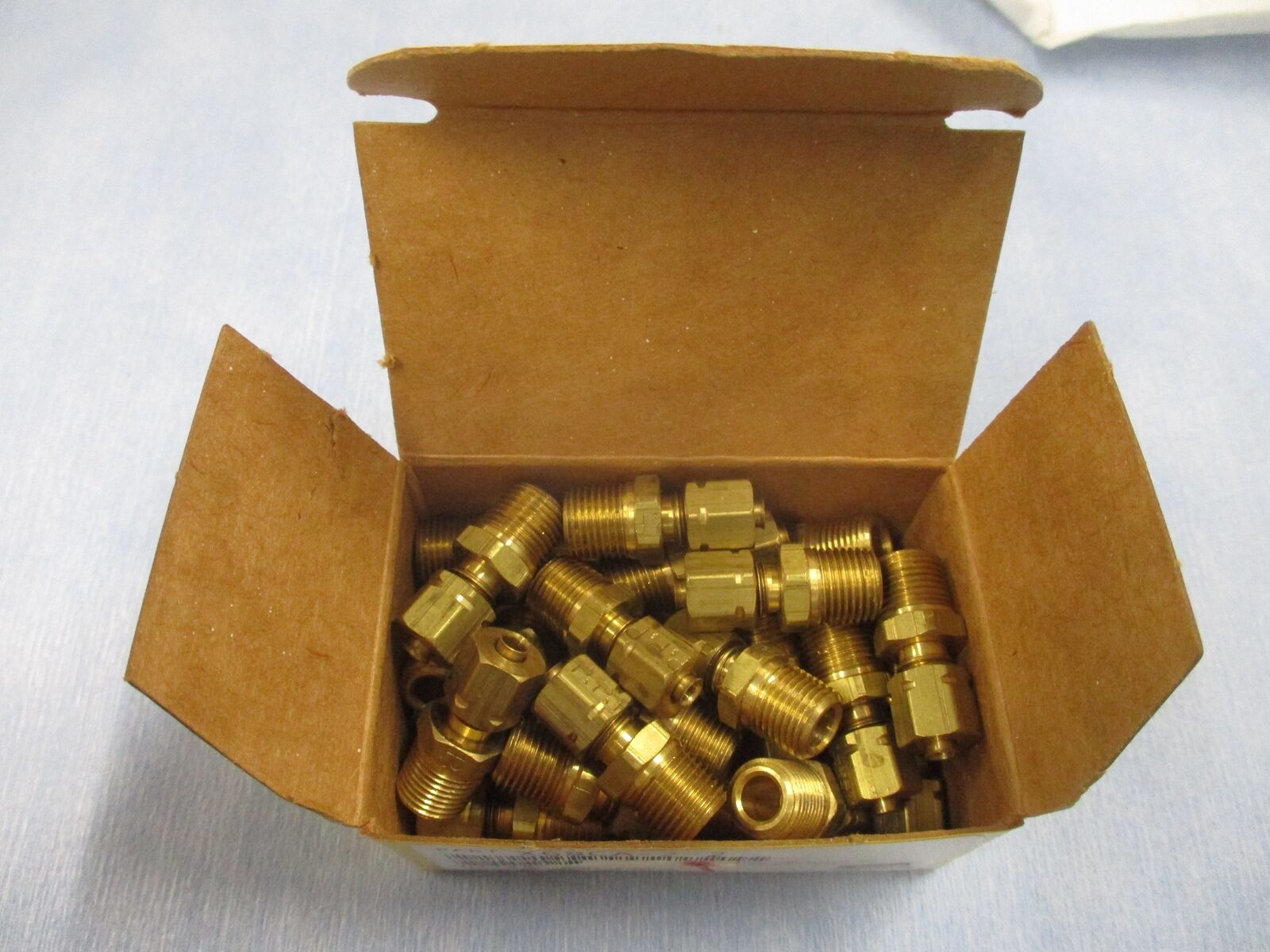 Parker Brass Compression Fitting X68CA-2-2 *Box Of 25* New Surplus