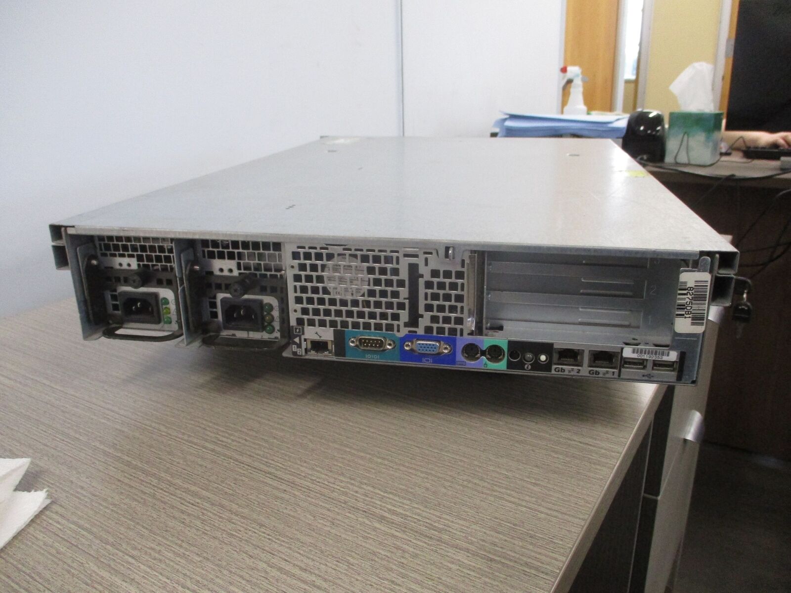 Dell PowerEdge 2850 Rack-Mount Server AT2-42495-00 2x 3.8GHz Xeon Used