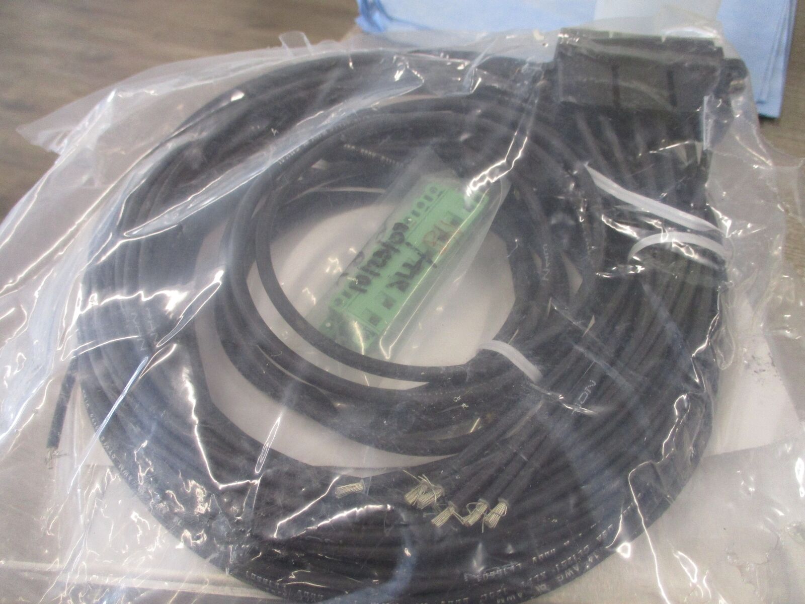 SEL SEL-587 Current Differential Relay/Overcurrent Relay 05870W3X5B14 New Surplu