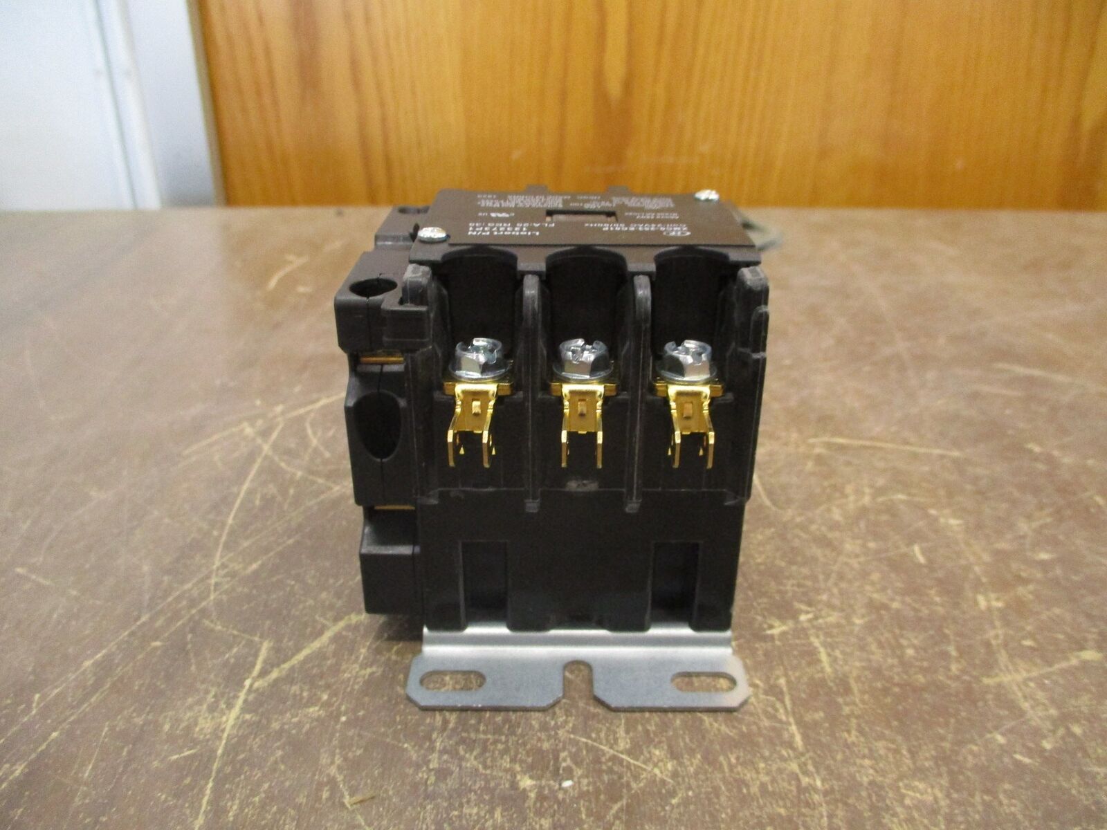 Vertiv Liebert Contactor 123273P1S 24V Coil 25A New Surplus