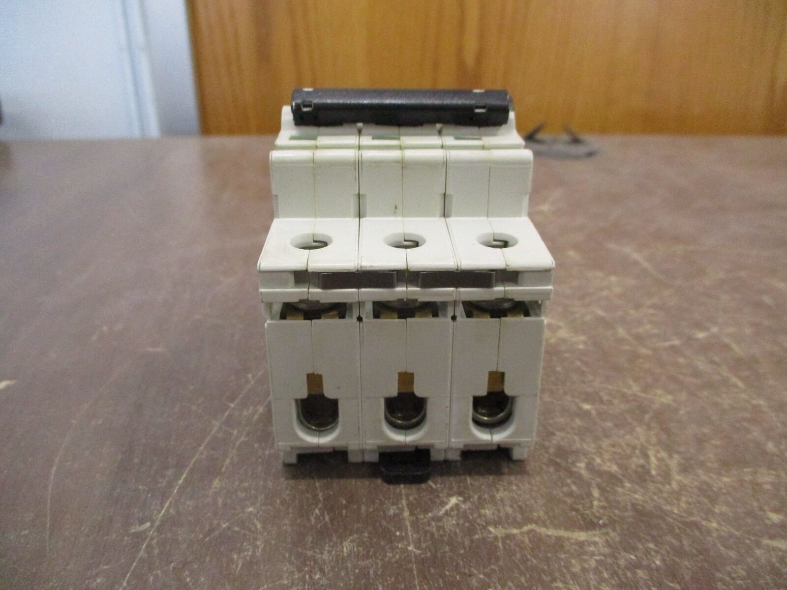 ABB Circuit Breaker S 283 K 6A 400V 6A 3P Used