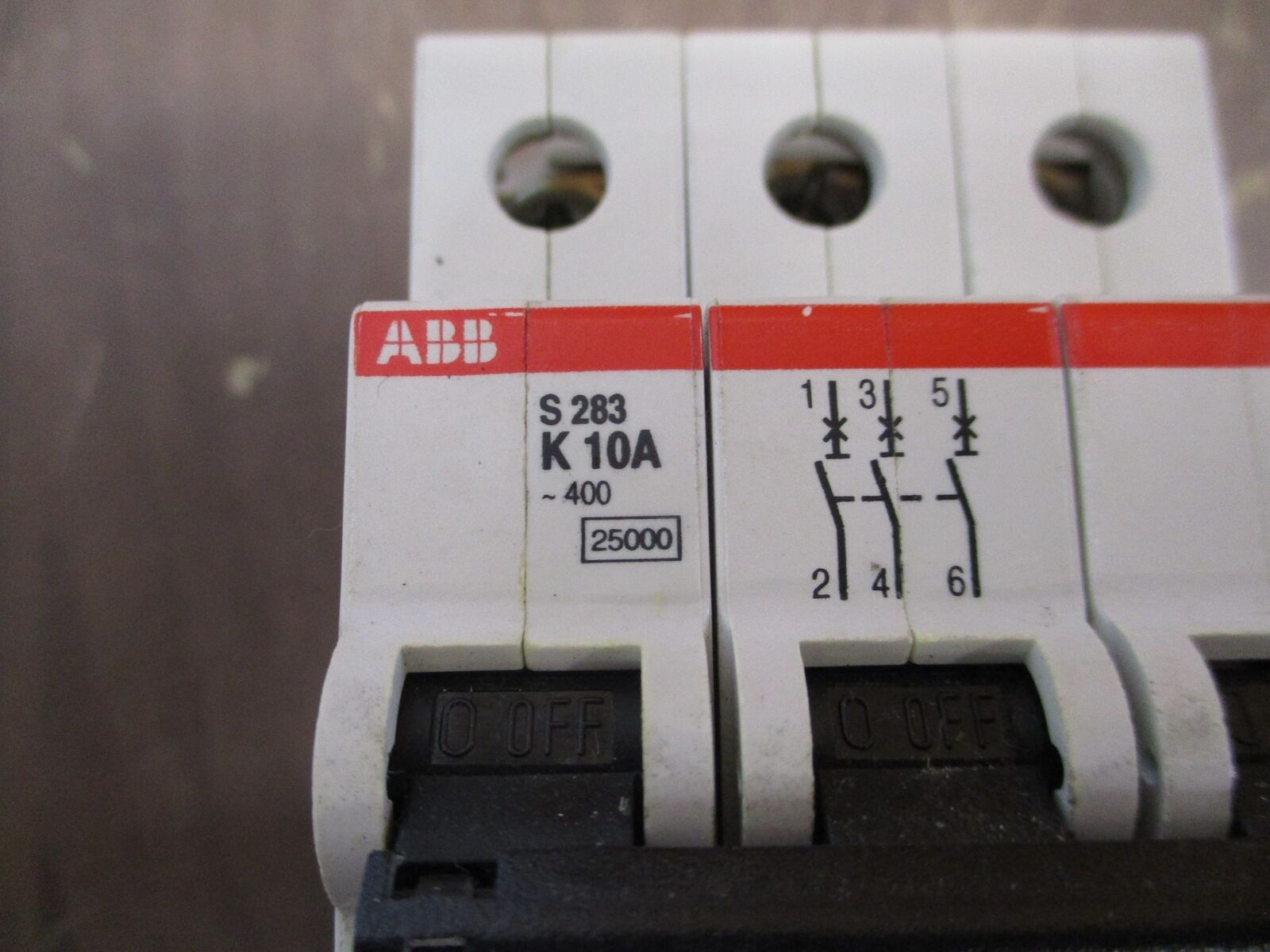 ABB Circuit Breaker S 283 K 10A 400V 10A 3P Used