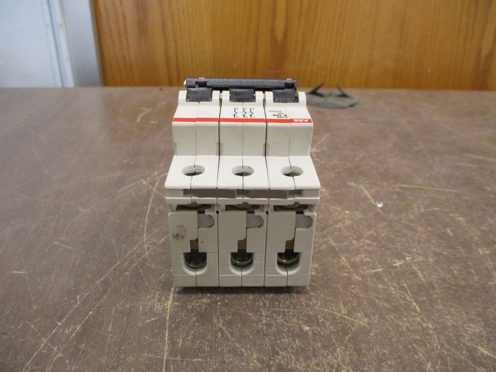 ABB Circuit Breaker S 283 K 16A 400V 16A 3P Used