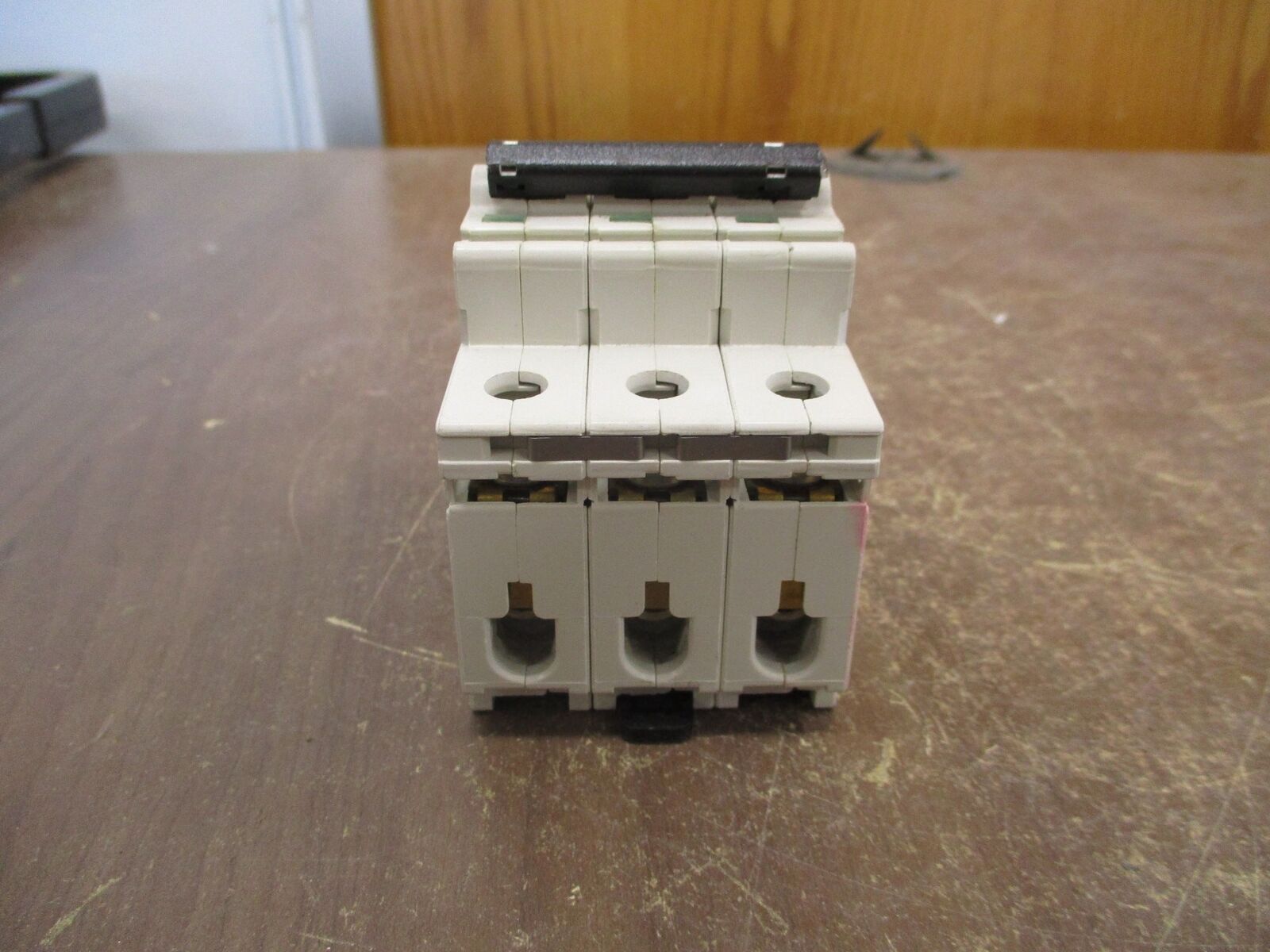 ABB Circuit Breaker S 283 K 16A 400V 16A 3P Used