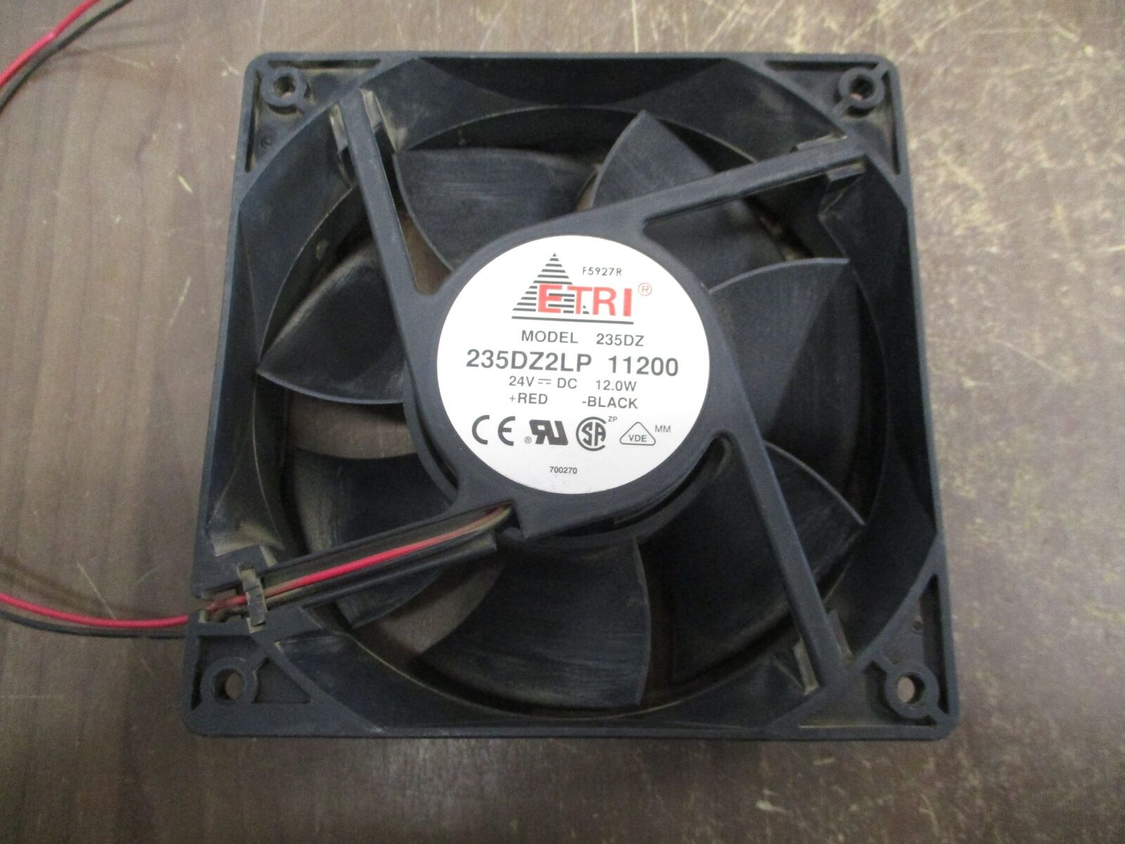 Etri Axial Fan 235DZ2LP 11200 24VDC 12W Used