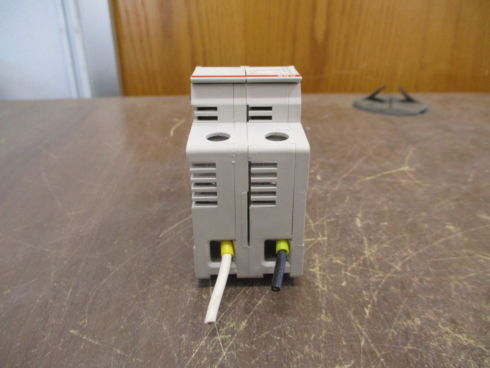 ABB Fuseholder E 91N/30 CC 30A 600V 2P *Lot of 2* Used