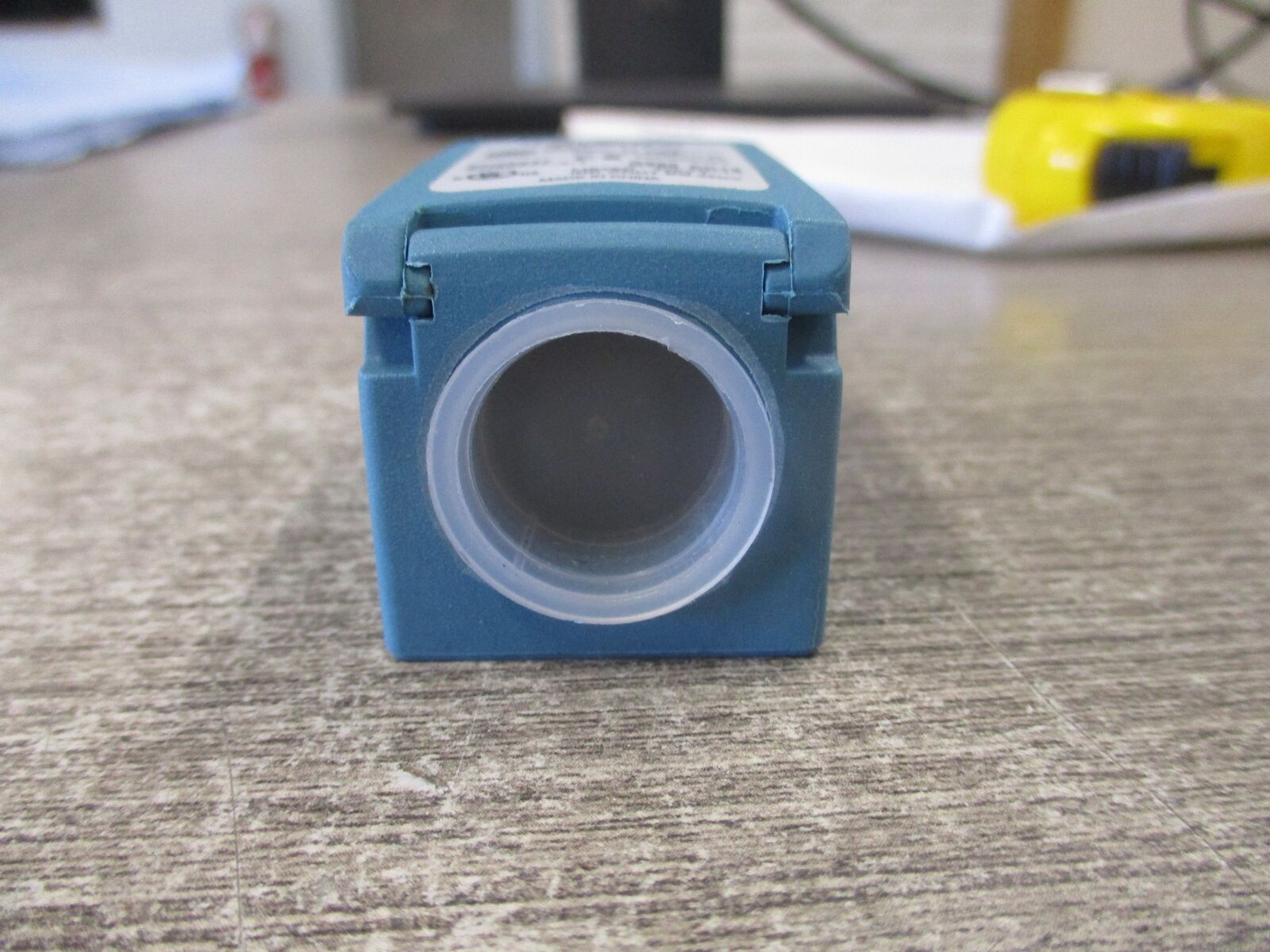 Honeywell Limit Switch ZLDC01F 10A 600V Used