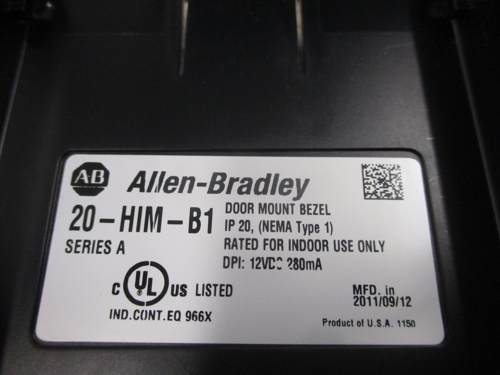 Allen-Bradley Door Mount Bezel 20-HIM-B1 Ser. A 12VDC 280mA Used