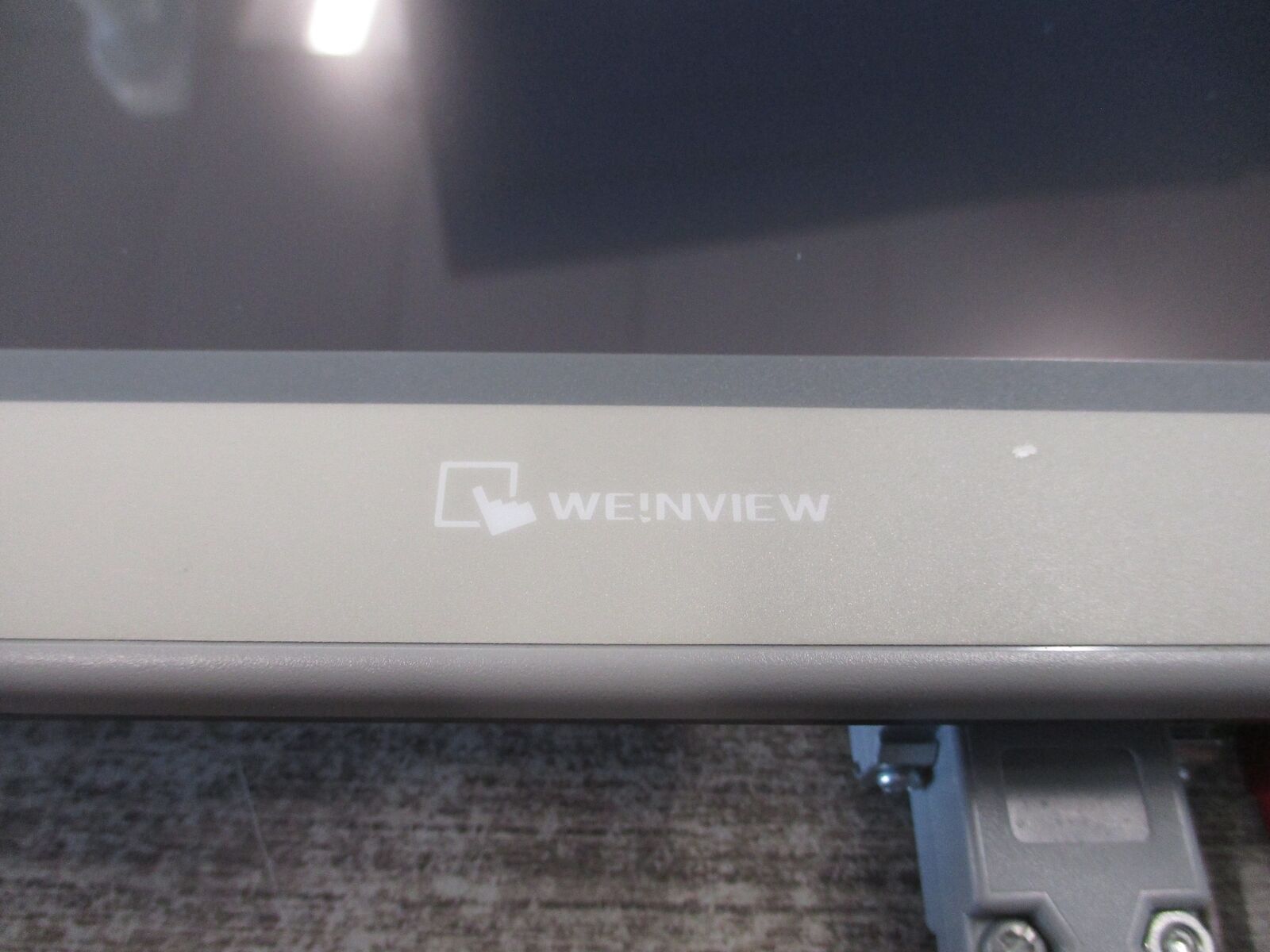 Weinview Touch Screen HMI MT6071EB 24VDC 350mA Used