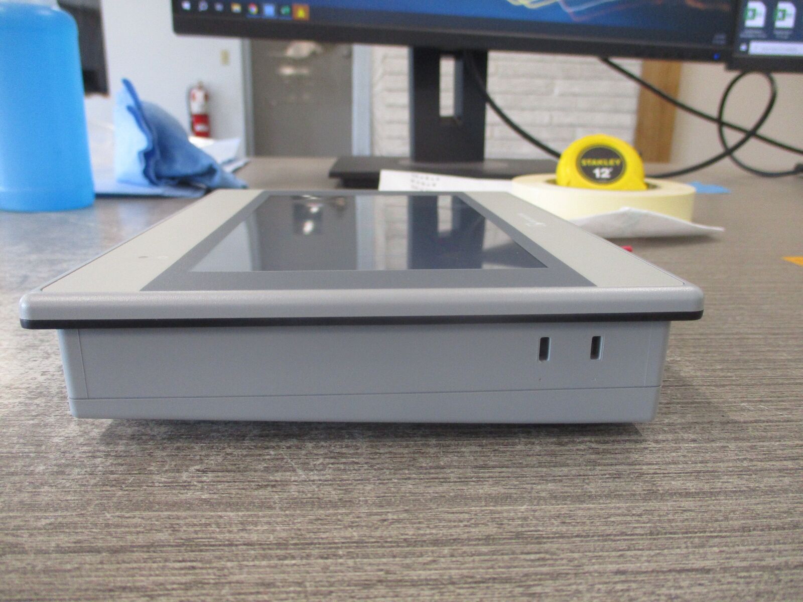 Weinview Touch Screen HMI MT6071EB 24VDC 350mA Used