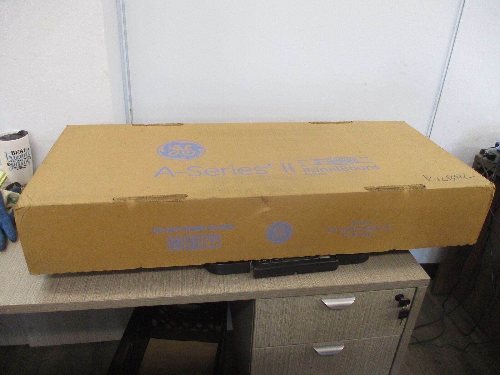 GE A-Series II Panelboard Interior AEF 3422MB 225A 480/277V 3P 4W New Surplus