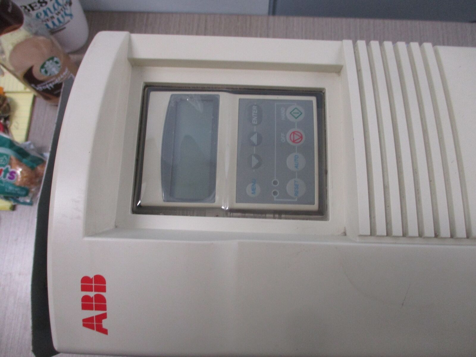 ABB ACH401 AC Drive W/Bypass ACH401601135+B0BE000 15HP 9Ph Input:3PH 380-480V 21