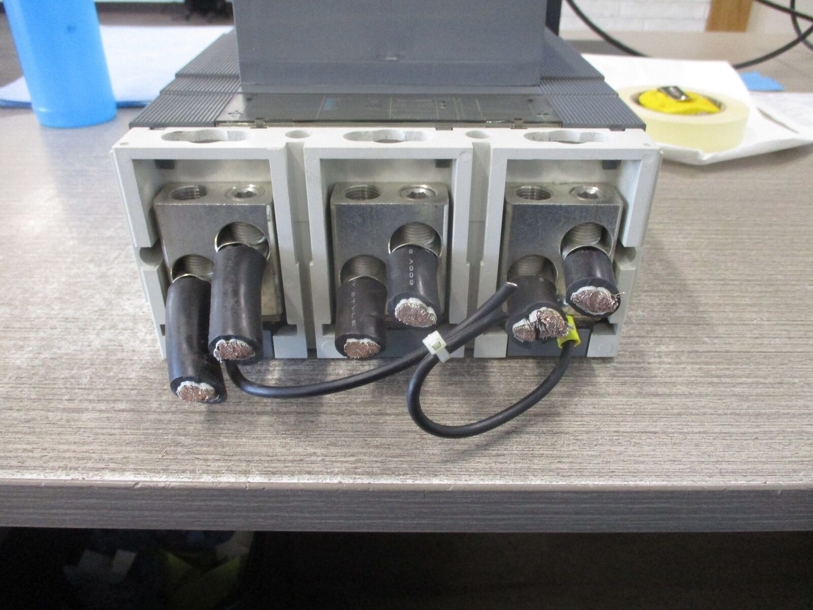 ABB SACE S6 Breaker Disconnect S6H PR211 600A 600V 3P Used