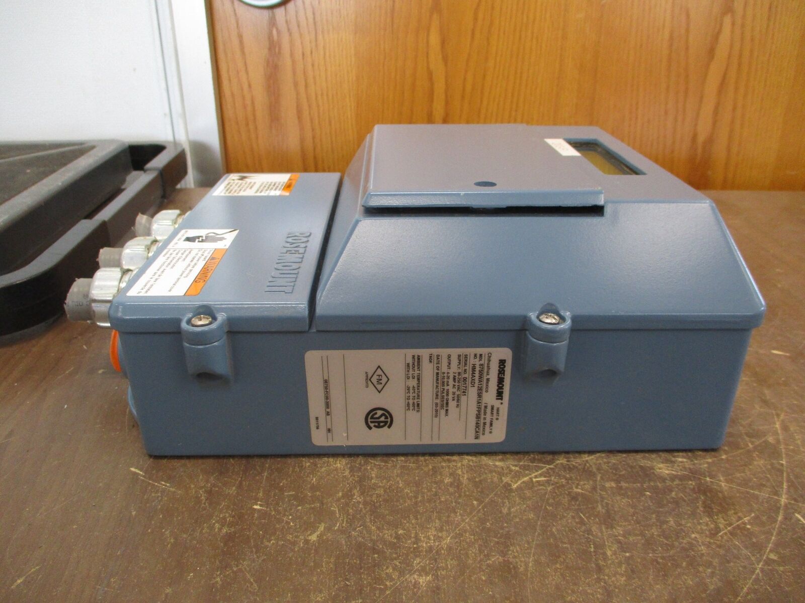 Rosemount Flow Transmitter 8750WA12ESR1A1FPSB140CA1N HM4AXD1 Used