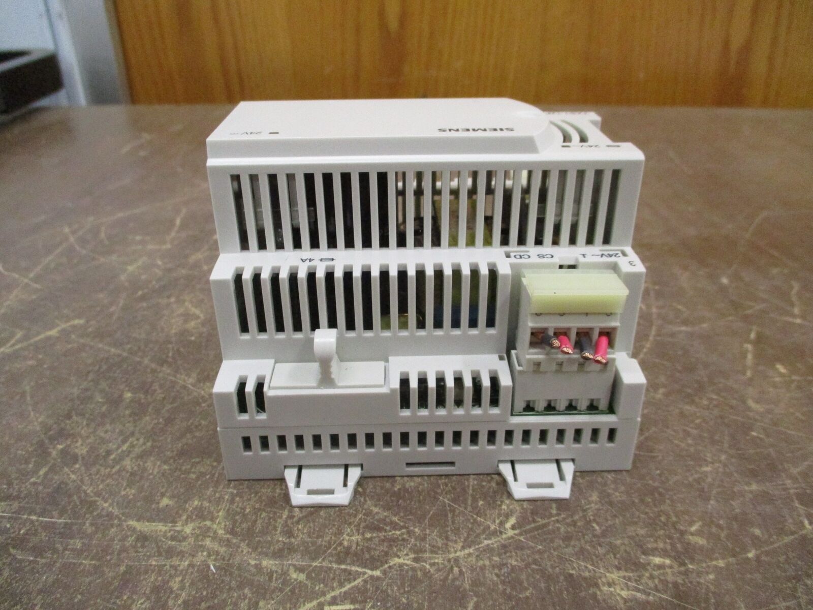 Siemens Power Supply TXS1.12F4 24VAC 50/60Hz Used