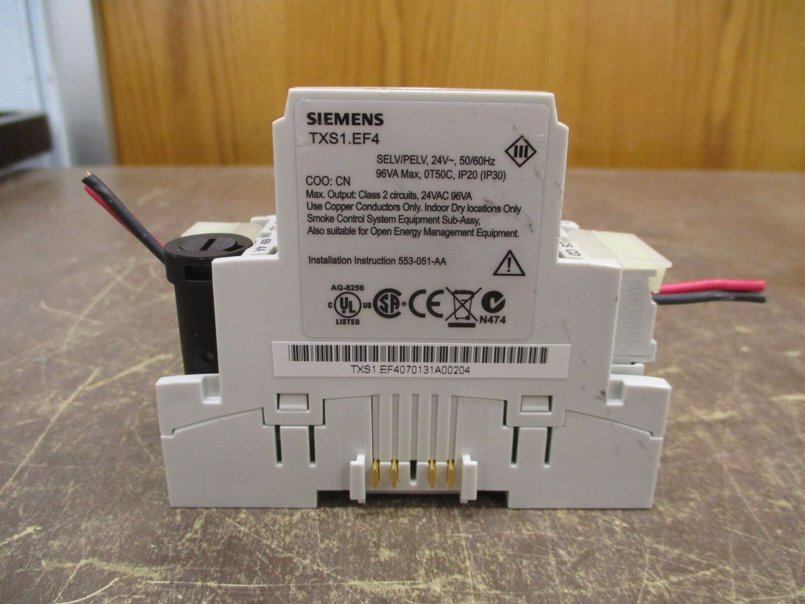 Siemens Bus Connection Module TXS1.EF4 24VAC 50/60Hz Used