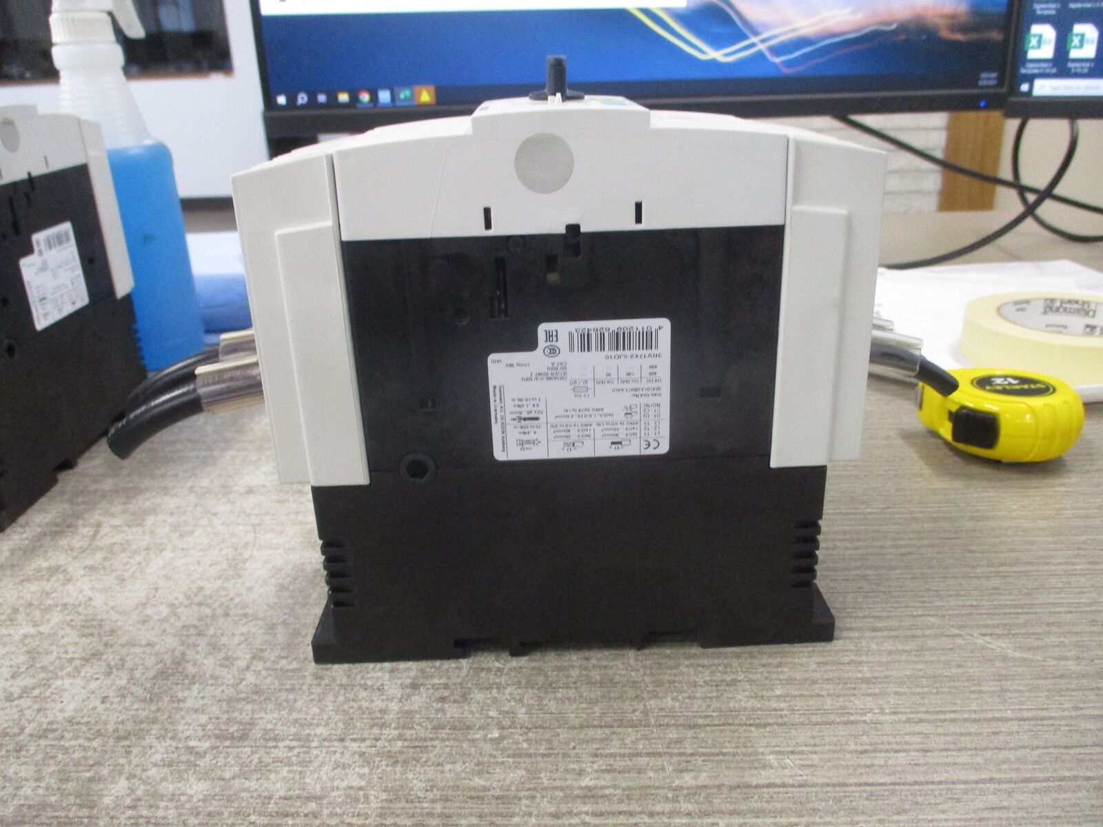 Siemens Sirius Circuit Breaker 3RV1742-5JD10 50A 600V Used